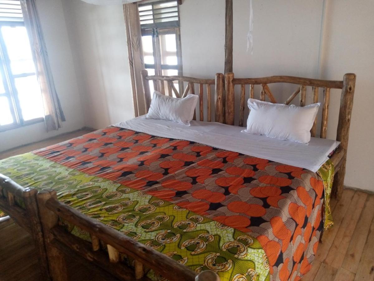 Tembo Safari Lodge Katunguru 外观 照片