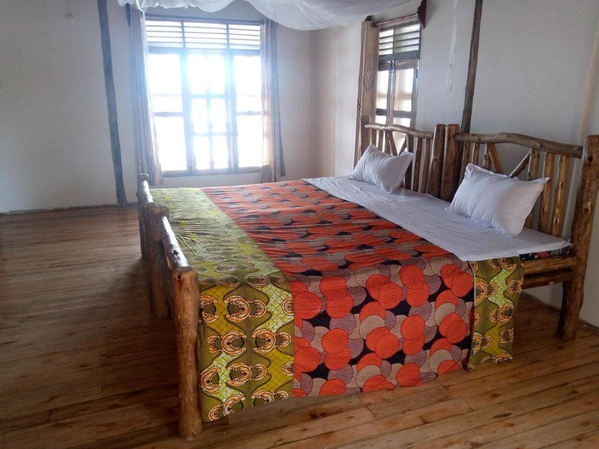 Tembo Safari Lodge Katunguru 外观 照片