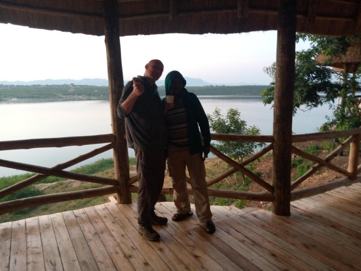 Tembo Safari Lodge Katunguru 外观 照片