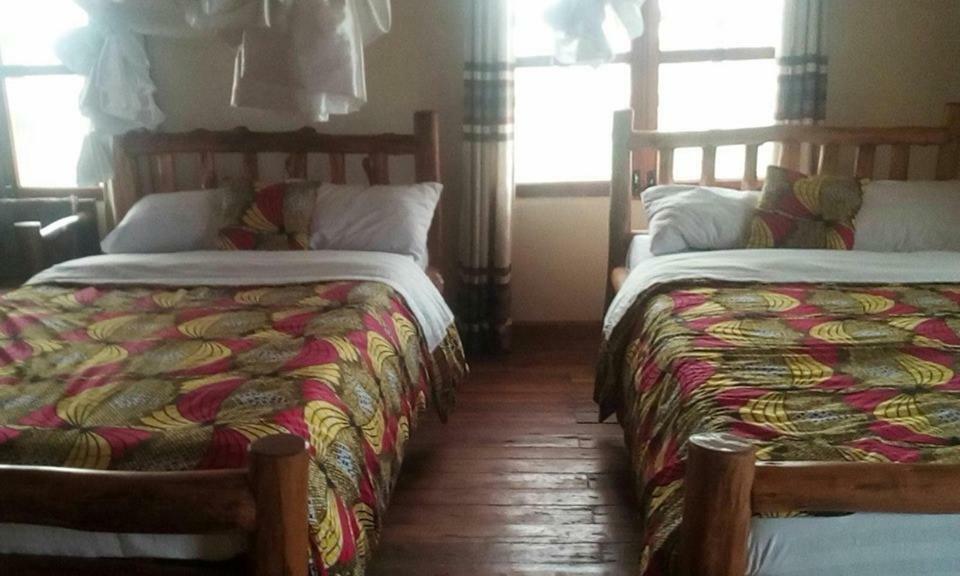 Tembo Safari Lodge Katunguru 外观 照片