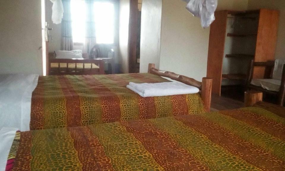 Tembo Safari Lodge Katunguru 外观 照片